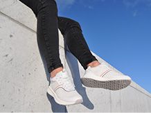 Women's sneakers and trainers