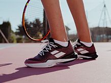 Women's badminton shoes