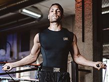 Men's sleeveless T-shirts and tanks
