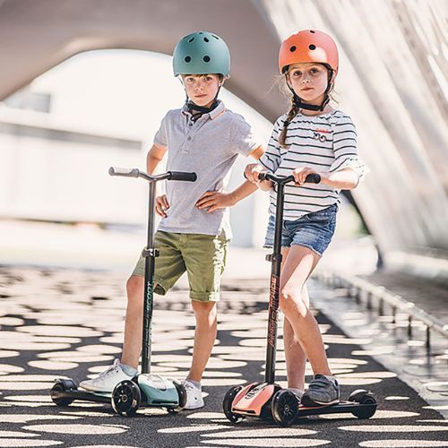 Scoot & Ride Highwaykick 5 LED balance tricycle orange 96436